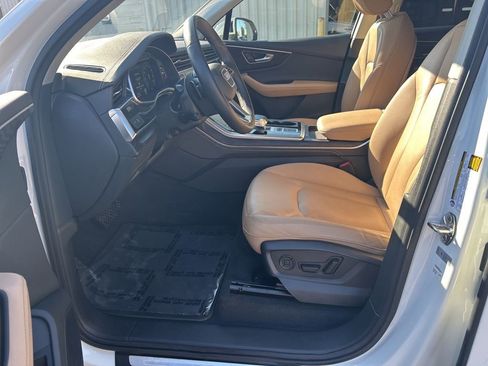 Used 2025 Audi Q7 3.0T Premium Plus AWD/4WD image 18