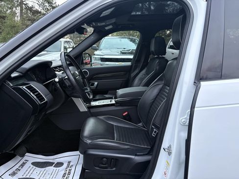 Used 2018 Land Rover Discovery HSE image 22