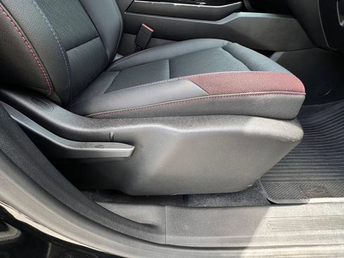 Used 2025 Chevrolet Equinox RS w/ Safety and Technology Package AWD/4WD image 13