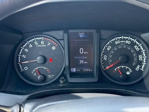 Used 2019 Toyota Tacoma SR AWD/4WD image 22