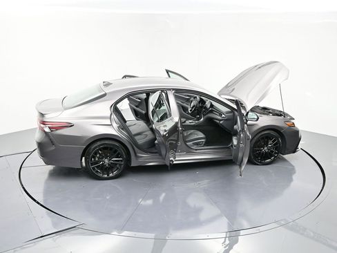 Used 2024 Toyota Camry XSE image 25