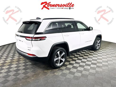 New 2026 Jeep Grand Cherokee Limited image 7