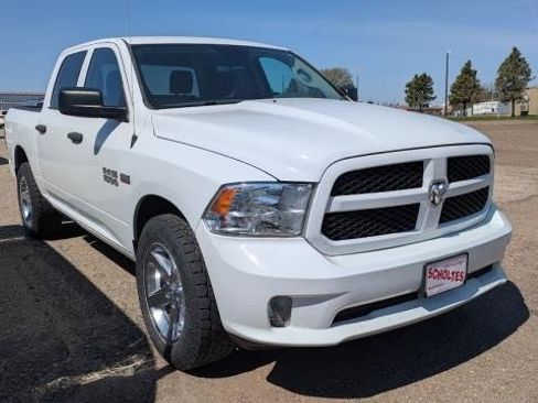 Used 2014 RAM 1500 Express AWD/4WD image 2