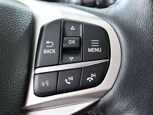 Used 2023 Ford Explorer XLT w/ Equipment Group 202A AWD/4WD image 35