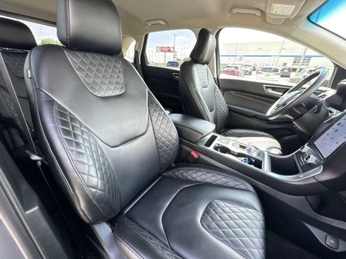 Used 2024 Ford Edge Titanium AWD/4WD image 25