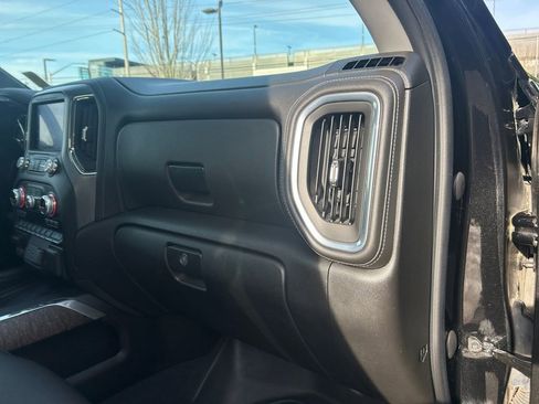 Used 2022 GMC Sierra 3500 Denali image 26