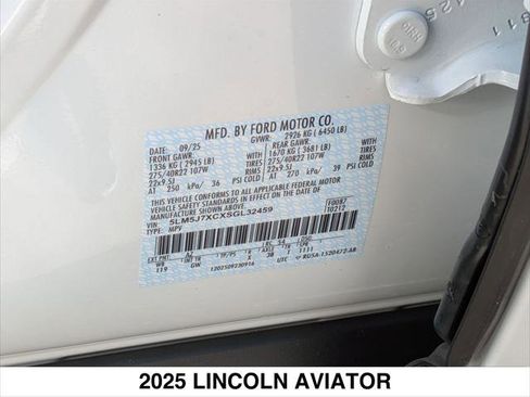 New 2025 Lincoln Aviator Reserve w/ Equipment Group 201A image 15