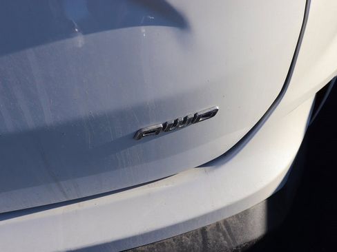 Used 2022 Ford Edge SEL w/ Convenience Package image 6