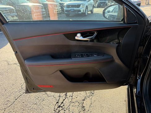 Certified 2023 Kia Forte GT w/ GT2 Package image 7