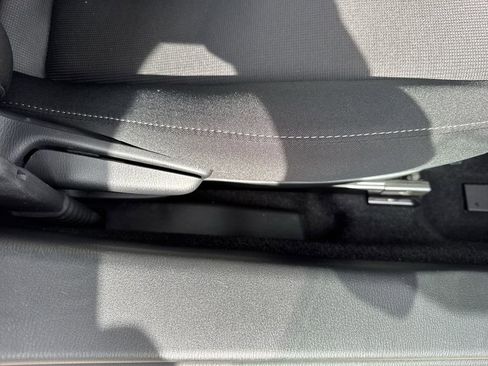 Certified 2022 MAZDA MX-5 Miata Club w/ Weather Package image 45