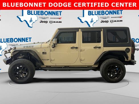 Used 2018 Jeep Wrangler Unlimited Sport AWD/4WD image 8