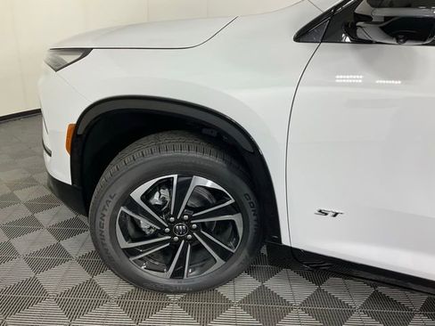 New 2026 Buick Enclave Sport Touring w/ Power Package AWD/4WD image 39