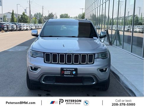 Used 2018 Jeep Grand Cherokee Limited w/ Luxury Group II AWD/4WD image 8