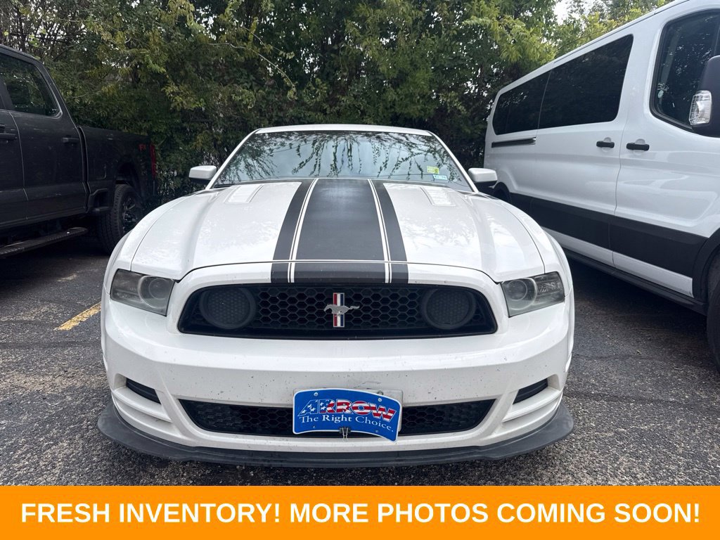 Used 2013 Ford Mustang Boss 302 w/ Boss 302 Accessory Pkg RWD image 2