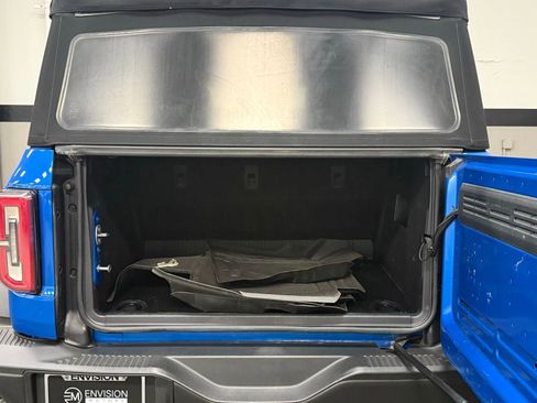 Used 2022 Ford Bronco Badlands w/ Sasquatch Package image 14