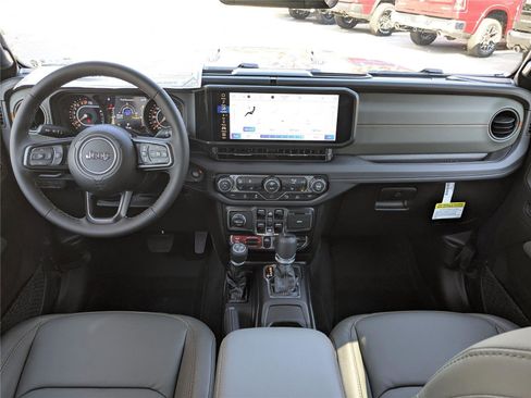 New 2026 Jeep Gladiator Mojave image 14