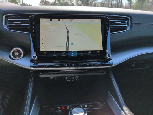 New 2026 Jeep Grand Wagoneer Limited image 12