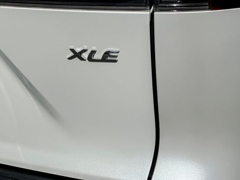 Certified 2023 Toyota Corolla Cross XLE w/ Convenience Package FWD image 26