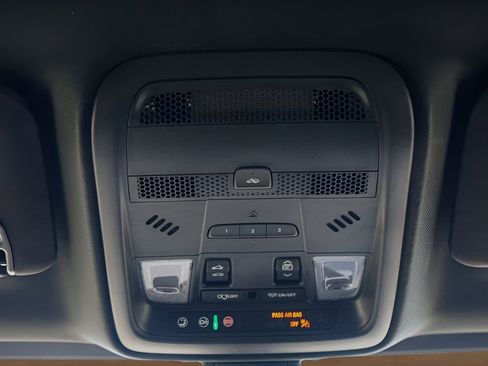 New 2026 Cadillac XT5 Sportv w/ LPO, Onyx Lite Package image 24