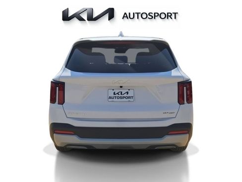 New 2026 Kia Sorento LX FWD image 9