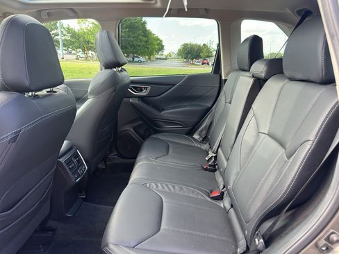 Used 2021 Subaru Forester Touring w/ Popular Package #2 AWD/4WD image 18