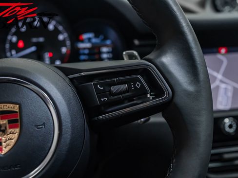 Used 2022 Porsche Macan S image 31