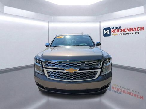 Used 2017 Chevrolet Tahoe LT w/ Luxury Package AWD/4WD image 9