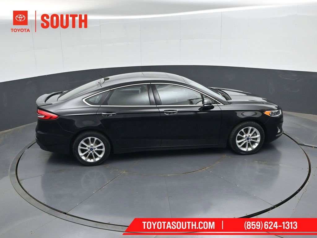 Used 2020 Ford Fusion Energi Titanium FWD image 48