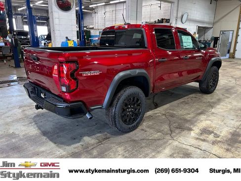 New 2026 Chevrolet Colorado Trail Boss AWD/4WD image 10