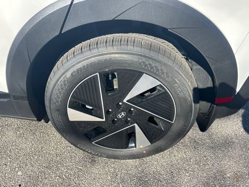 New 2026 Hyundai Ioniq 5 SEL image 20