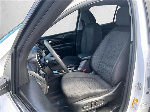 Used 2022 Chevrolet Equinox LT FWD image 26