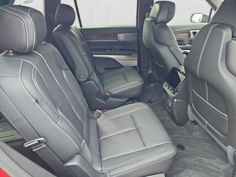 New 2026 Cadillac Vistiq Sport w/ LPO, Floor Liner Package image 11