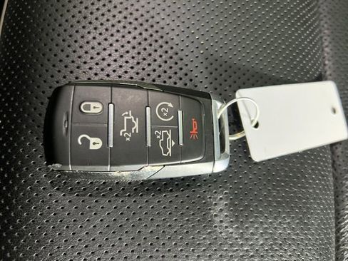 Used 2020 RAM 1500 Limited image 26