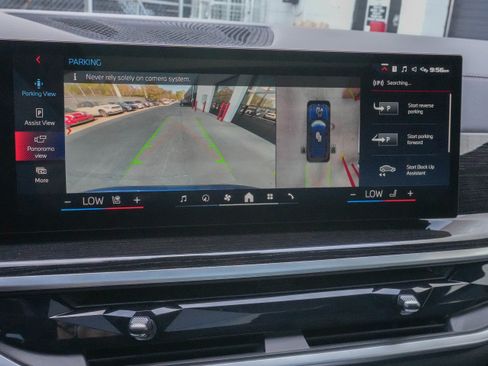 Used 2026 BMW X7 M60i image 20