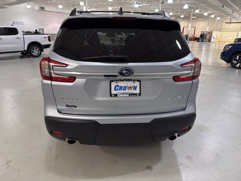 Used 2024 Subaru Ascent Premium w/ Convenience Package image 7