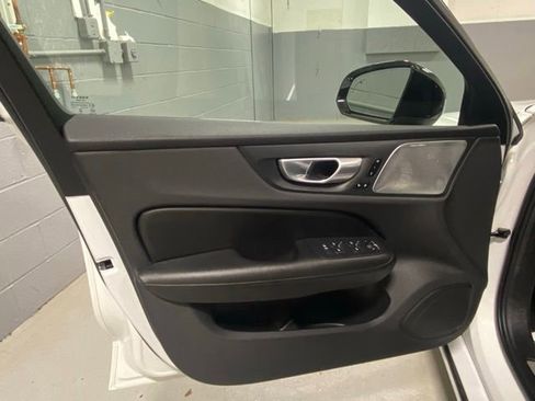 Used 2024 Volvo S60 B5 Ultimate AWD/4WD image 7