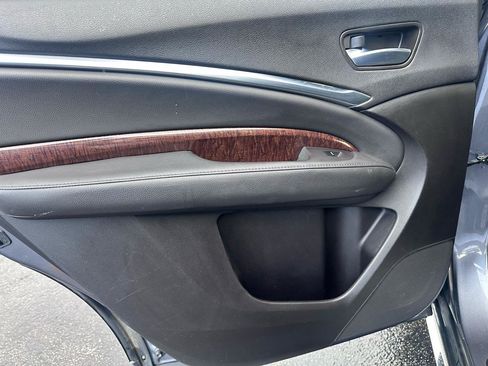 Used 2018 Acura MDX SH-AWD image 27