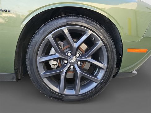 Used 2022 Dodge Challenger R/T w/ Blacktop Package image 16