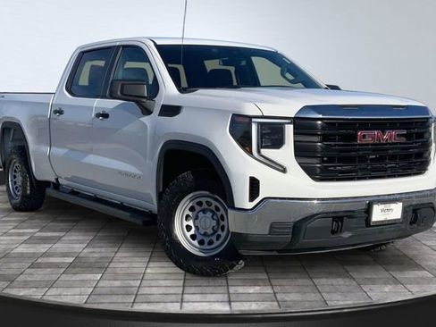 Used 2023 GMC Sierra 1500 Pro w/ Fleet Convenience Package image 3