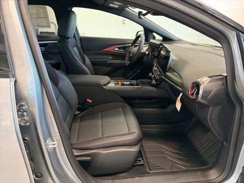 New 2026 Chevrolet Equinox EV RS image 24