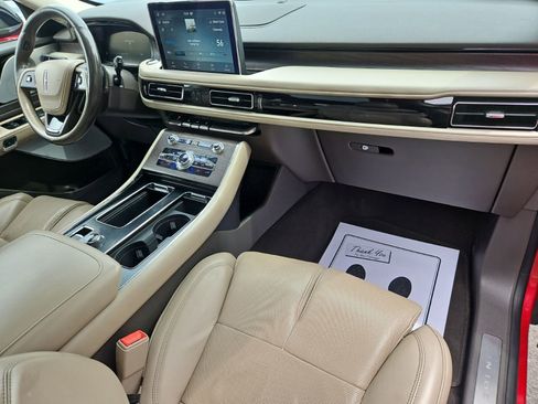 Used 2020 Lincoln Aviator Reserve w/ Equipment Group 201A AWD/4WD image 34
