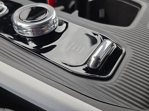 New 2026 Jeep Cherokee Limited image 38