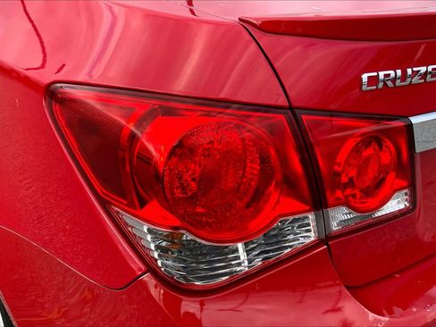 Used 2012 Chevrolet Cruze LT w/ RS Package image 26