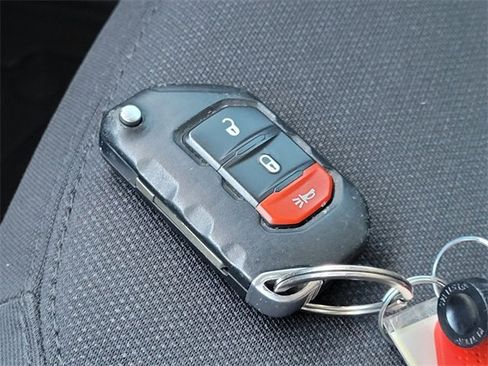 Used 2021 Jeep Wrangler Unlimited Sport image 25