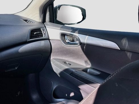 Used 2019 Nissan Sentra S FWD image 22