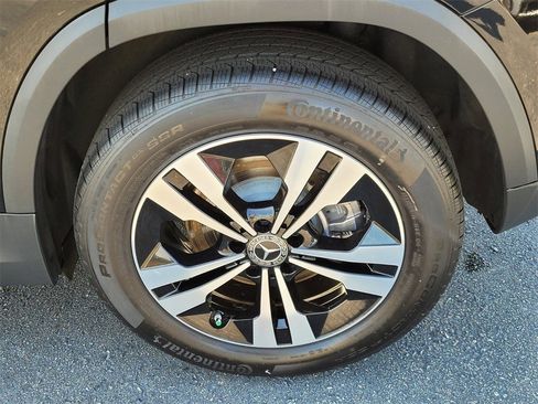 Certified 2025 Mercedes-Benz GLA 250 image 7