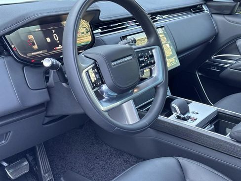 Used 2025 Land Rover Range Rover Long Wheelbase SE AWD/4WD image 22