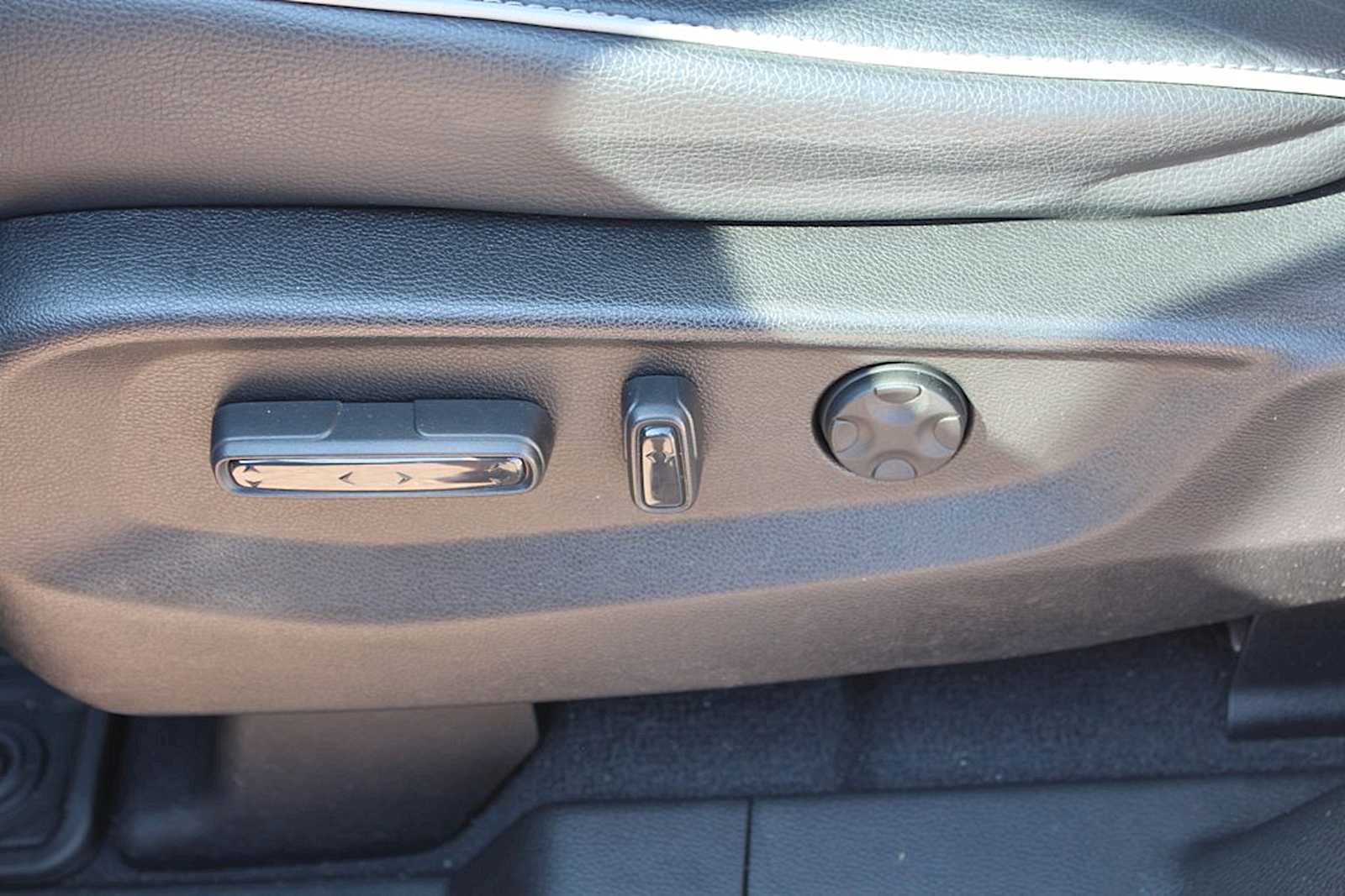 Used 2022 Honda Odyssey Elite image 22