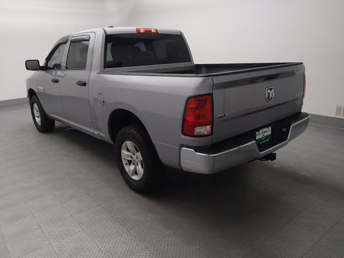 Used 2022 RAM 1500 Classic SLT AWD/4WD image 5