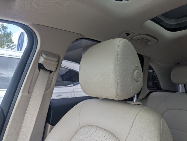 Used 2021 Mercedes-Benz GLC 300 image 31